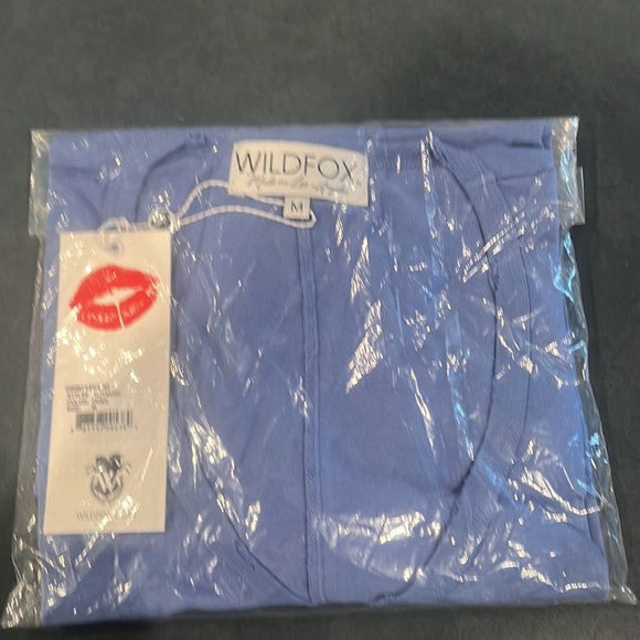 New in plastic! Wildfox Distressed Chrissy Tee - Picture 3 of 8